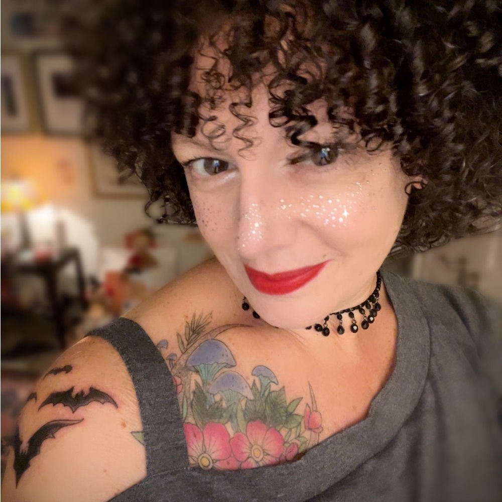 Meet your Posher, Carina